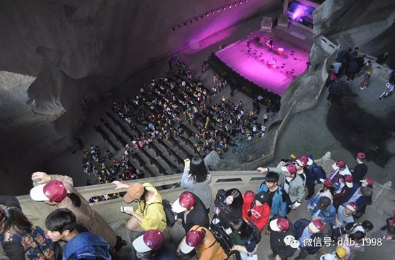 東都寶公司員工，聚首長(zhǎng)嶼硐天